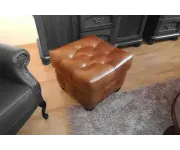Chesterfield Windsor Cube: Kožený taburet